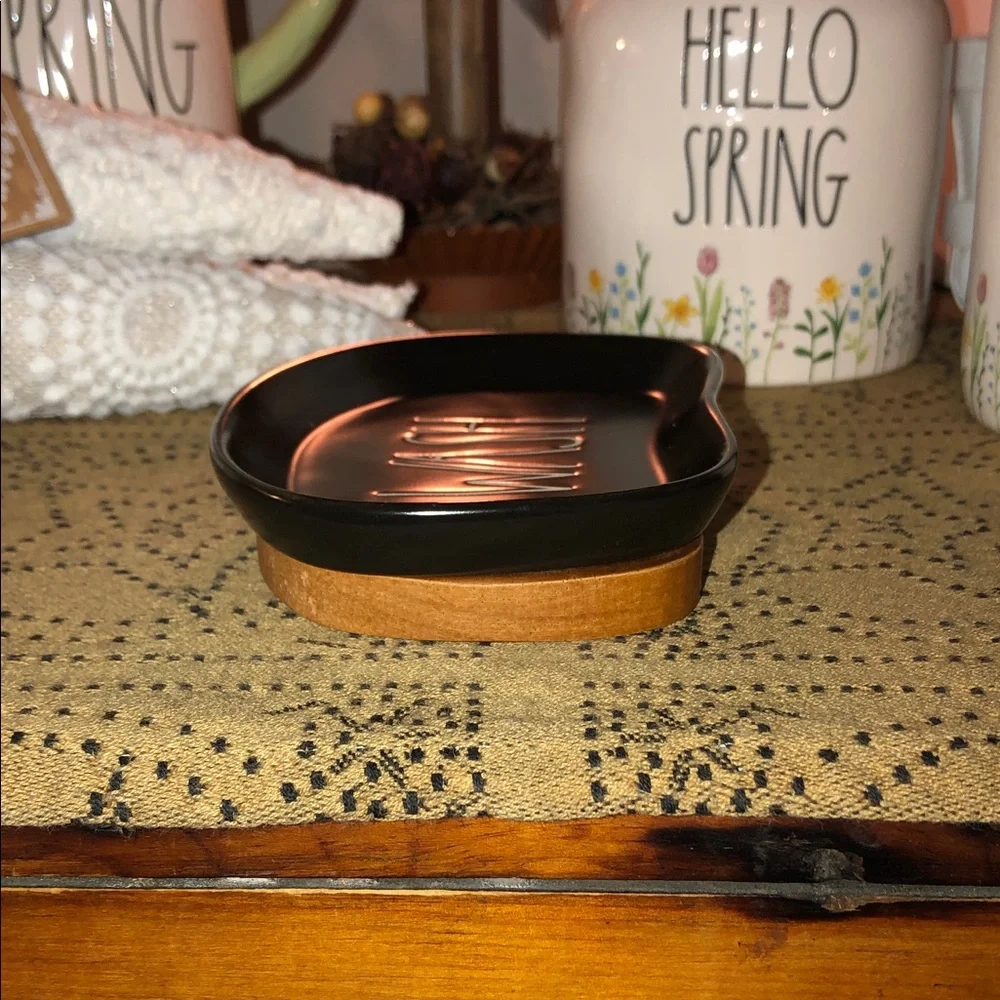 Rae Dunn WASH Black Soap Dish Wood Bottom - Picture 6 of 10